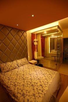 Shanghai Xinyuan Theme Hotel Екстер'єр фото
