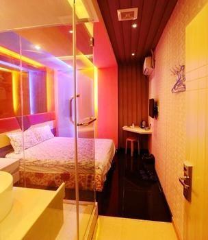 Shanghai Xinyuan Theme Hotel Екстер'єр фото